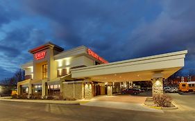 Drury Inn & Suites Poplar Bluff